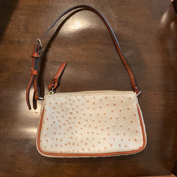 Dooney & Bourke handbag - Picture 2 of 4